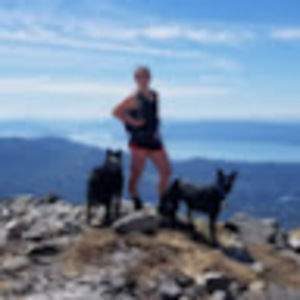 Meet your Posher, Lara